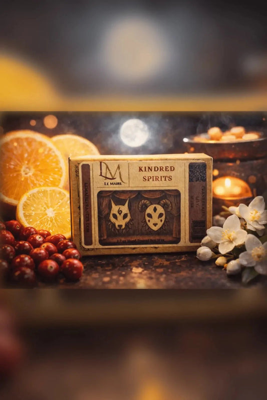 What Do Orange, Lemon and Moon Musk Smell Like? Meet Kindred Spirits - Le Maire