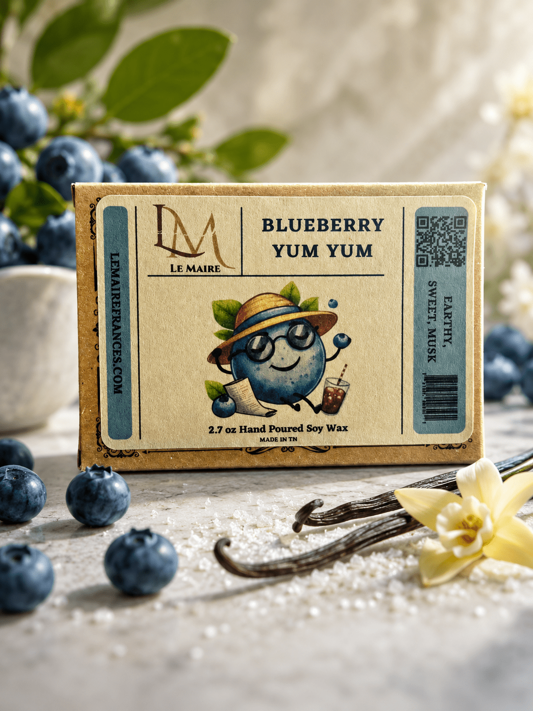 Blueberry Yum Yum wax melt kraft box with ripe blueberry and earthy musk styling