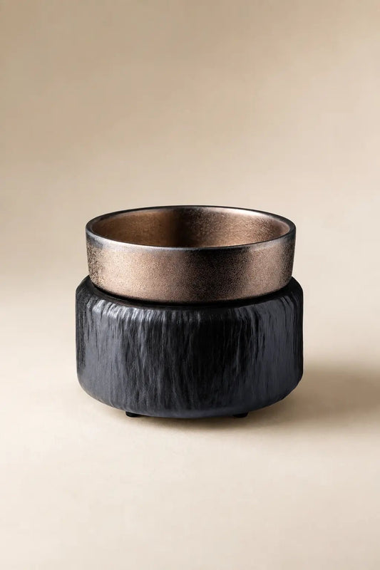 Compact Primitive Black 2-in-1 electric wax warmer with bronze dish | Le Maire